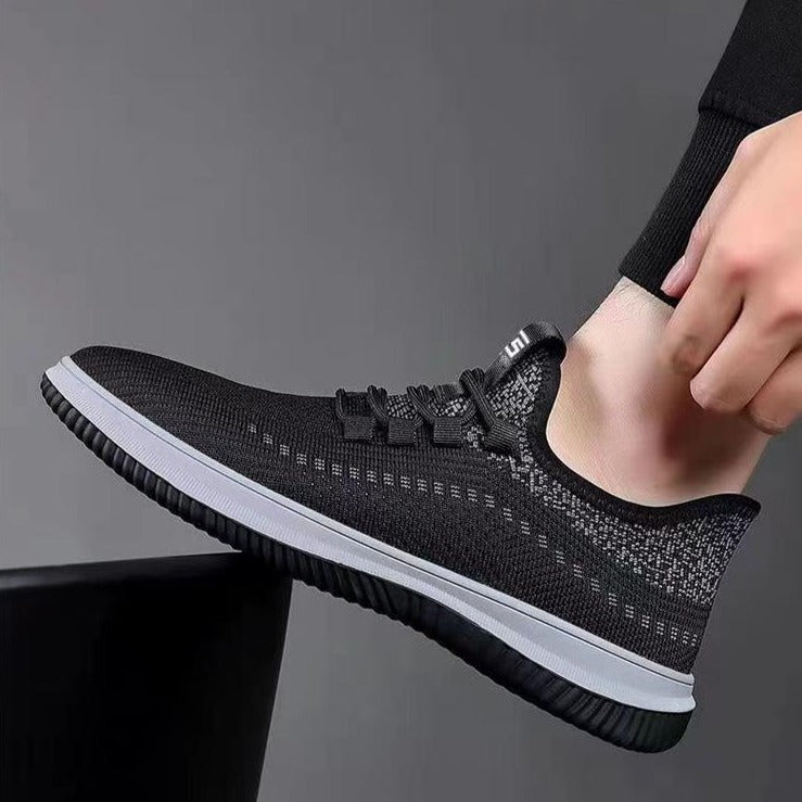 Men's Mesh Breathable Soft Sole Sports Running Shoes