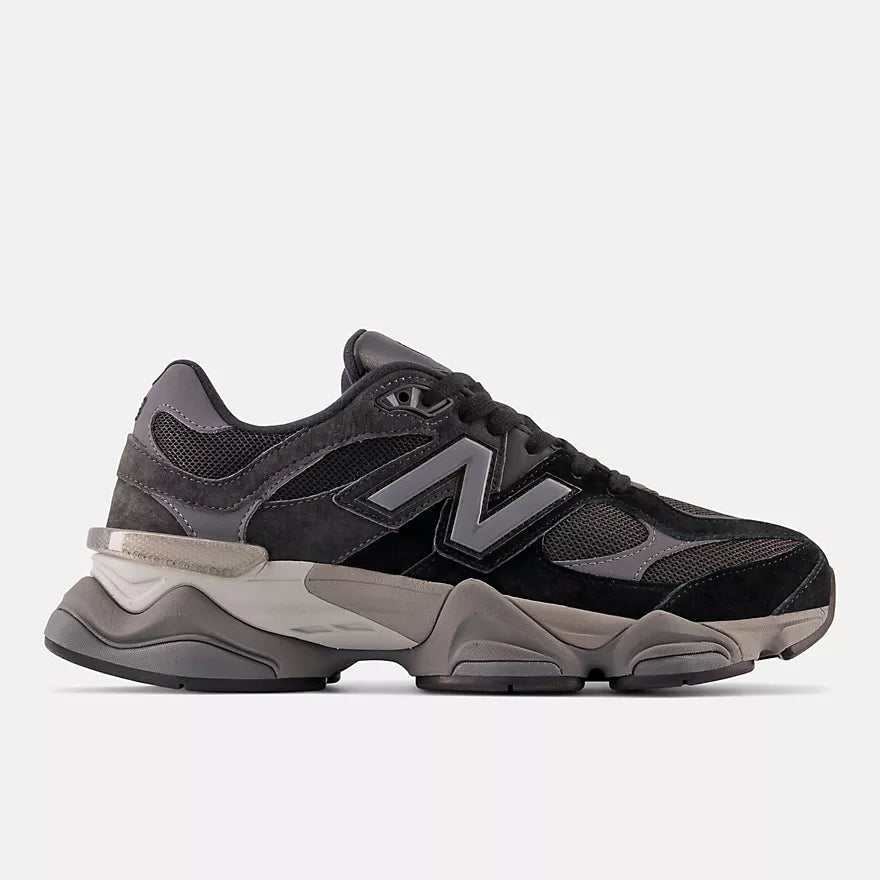 9060 Unisex Chunky Retro Sneakers