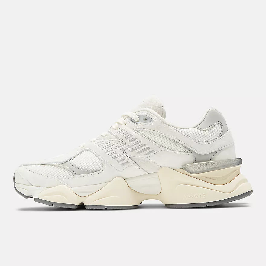 9060 Unisex Chunky Retro Sneakers